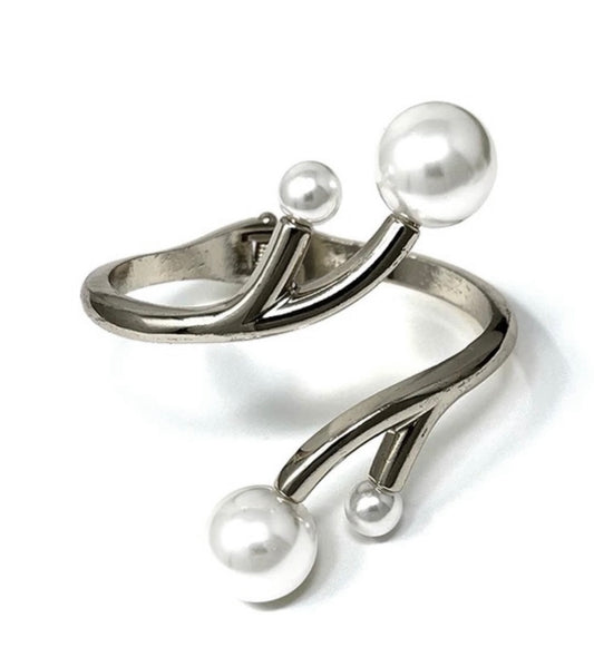 Pearl Branches bangle