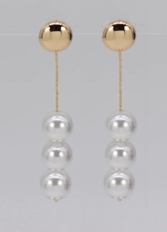 Pearl drop earrings