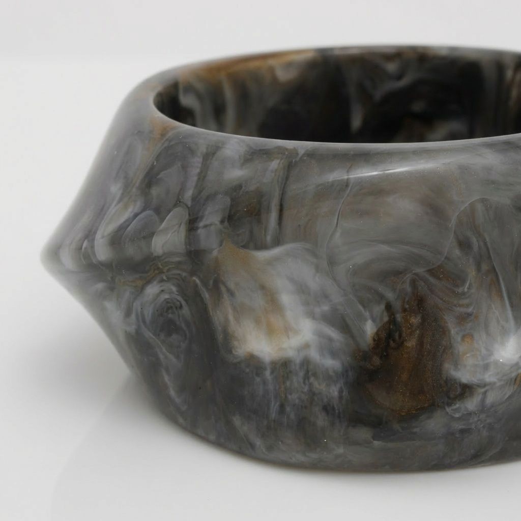 Bangle Vintage Black Resin Wavy Chunky Bracelet