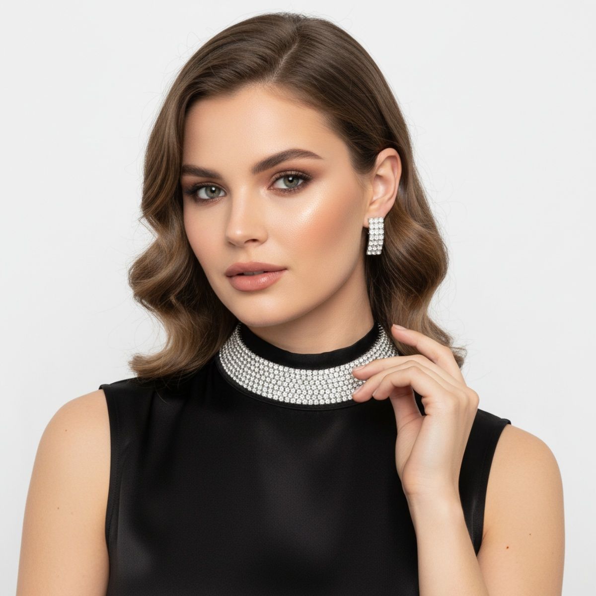 Choker Lucky 7 Silver Stacked Crystal Necklace