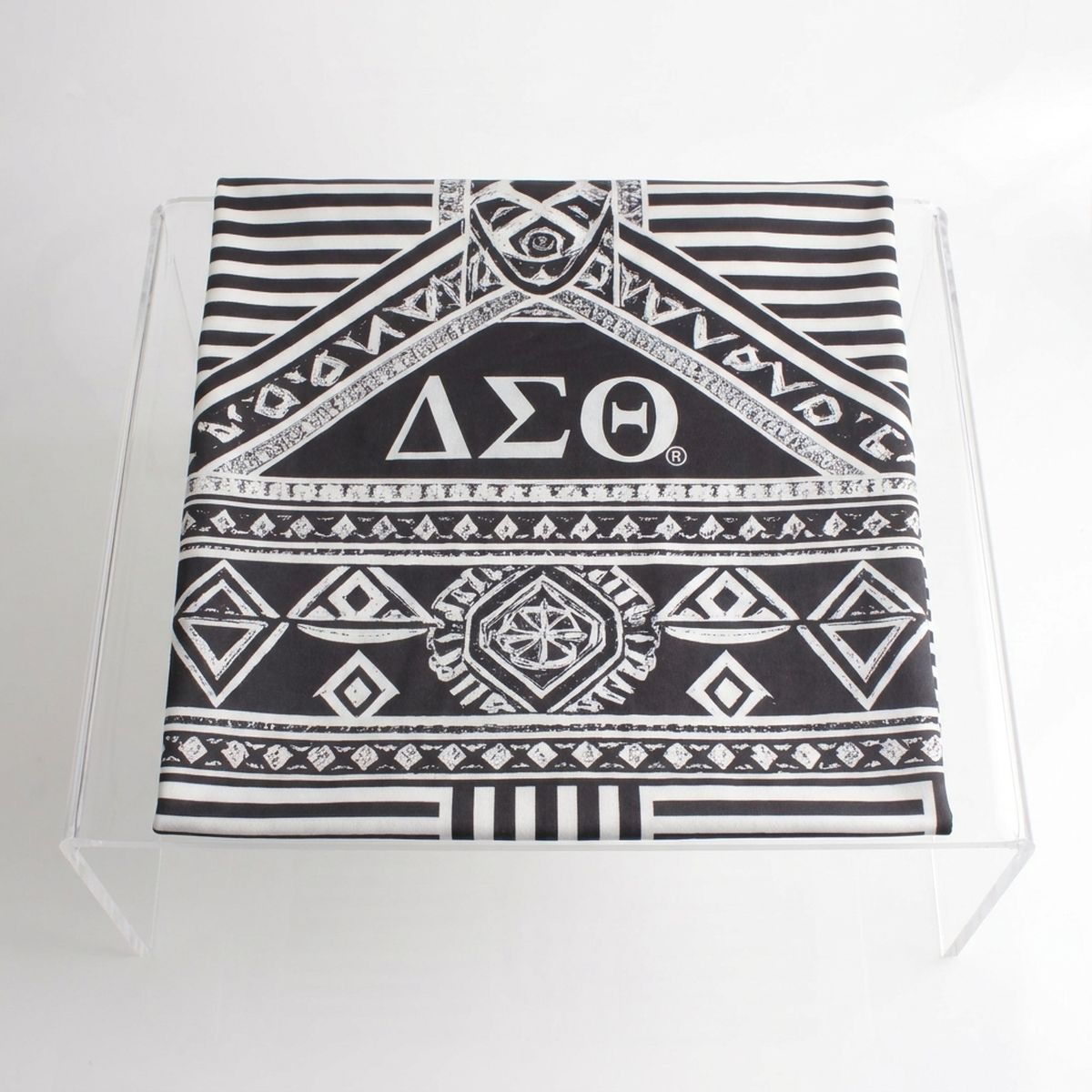DST Large Black Geometric Tank Top