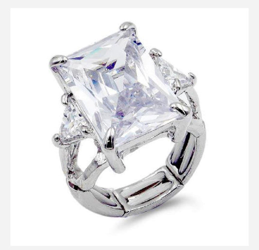 Crystal Ice stretch ring | Silvers
