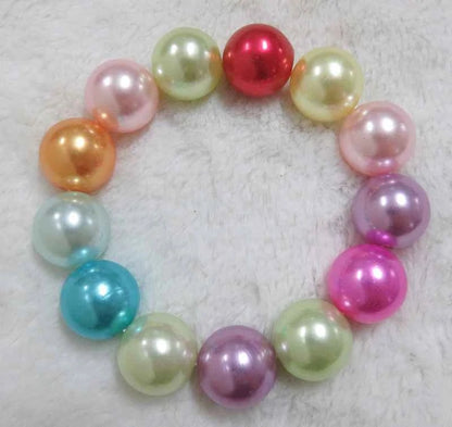 Pearl stretch bracelet