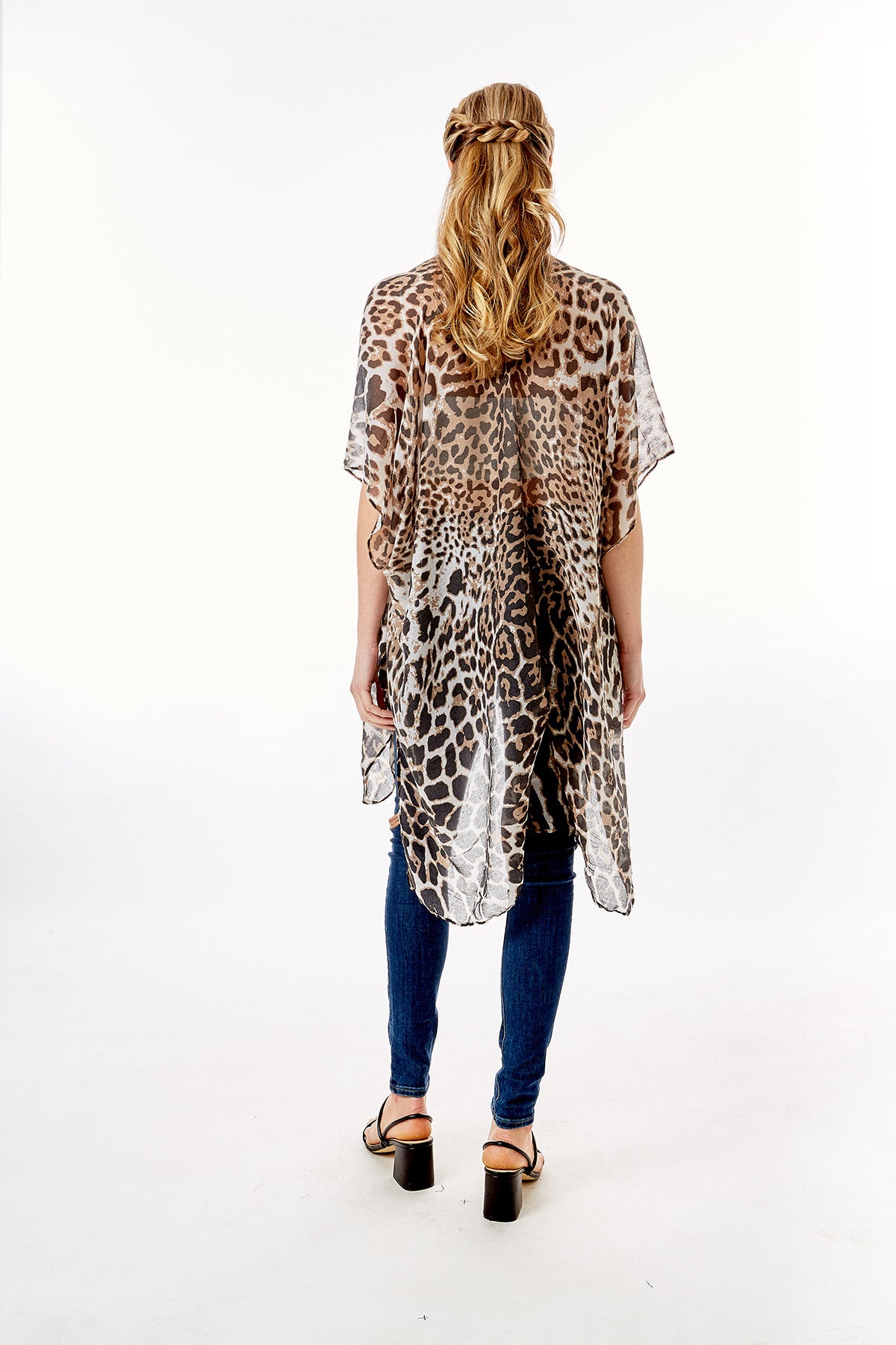 Lightweight Leopard Print Kimono