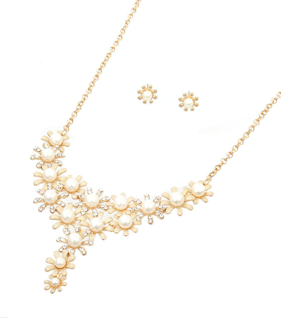 Pearl Flower Necklace Set