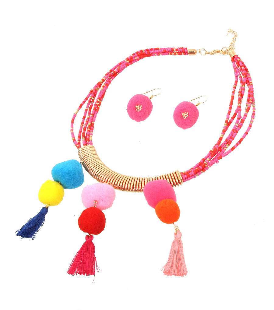 Pom Pom Necklace Set