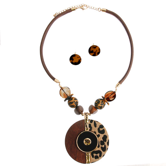 Wooden Leopard Pendant Necklace