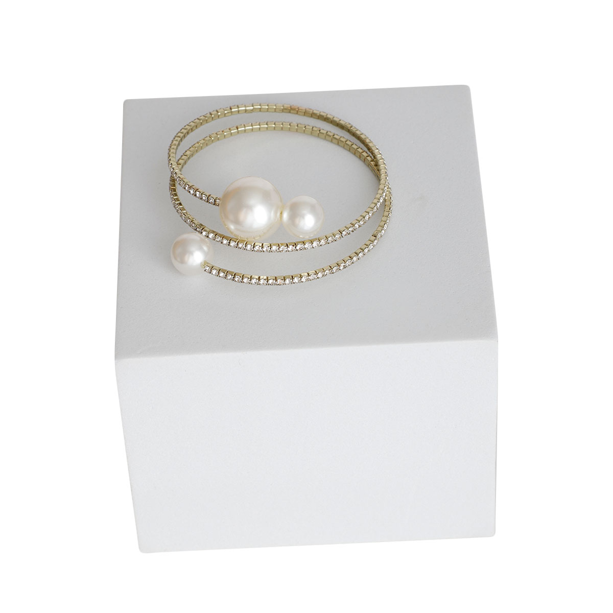 Gold Rhinestone Pearl Memory Bracelet